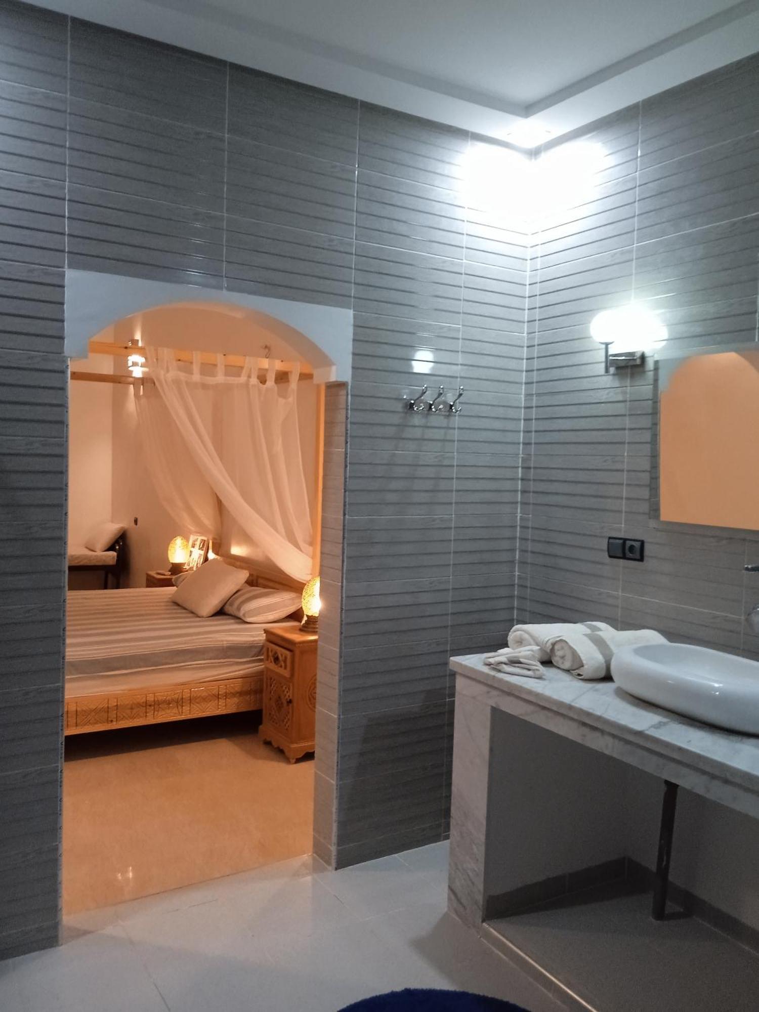 Kasbah Ben Hamou Otel Nkob Dış mekan fotoğraf